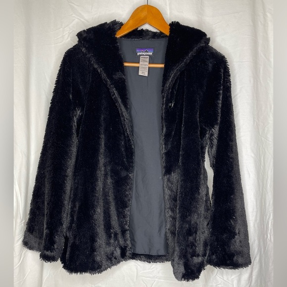 Patagonia Pelage Faux Fur Jacket Girls XL 14 Black Warm Cozy Coat - Picture 2 of 9